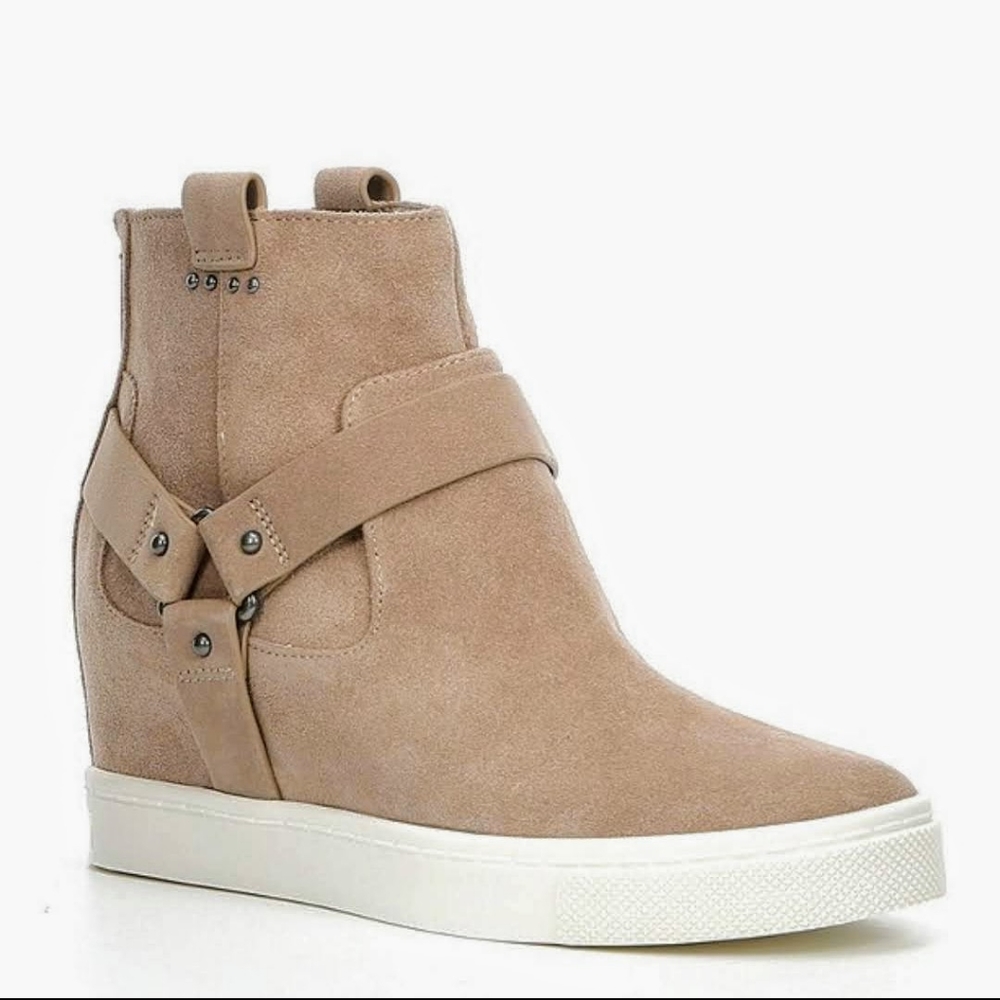 Wedge Sneakers
